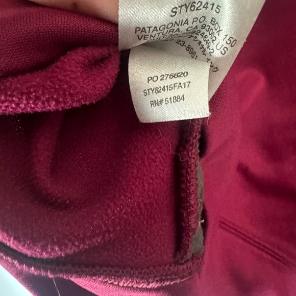 Patagonia Burgundy Fleece Pullover - Picture 6 of 6